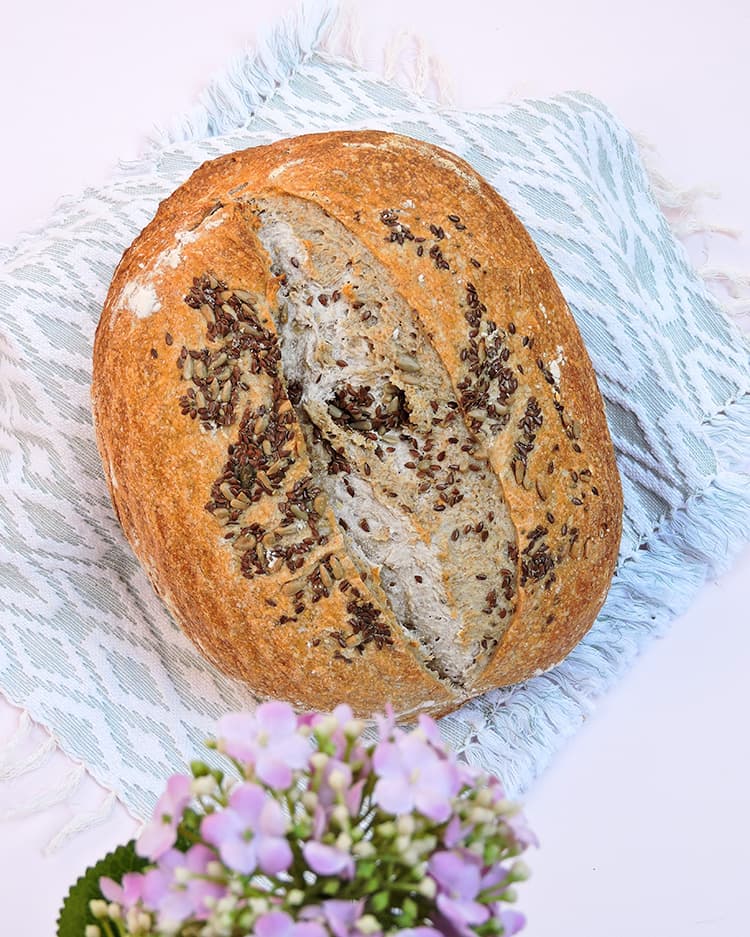 Sour Wholegrain Loaf With Seeds